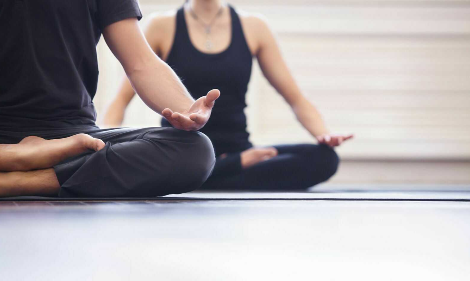 Yoga als Therapie bei psychischen Erkrankungen | Privatklinik Friedenweiler für Psychotherapie, Psychiatrie und Psychosomatik im Hochschwarzwald