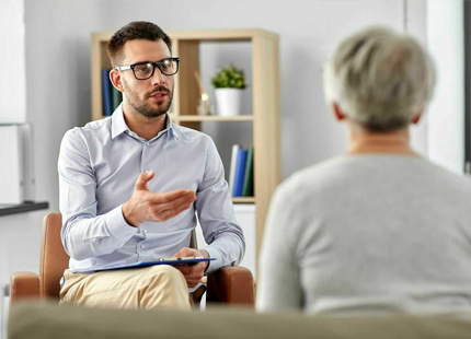 Angststoerung gespraech | Traumatherapie in der Klinik Friedenweiler